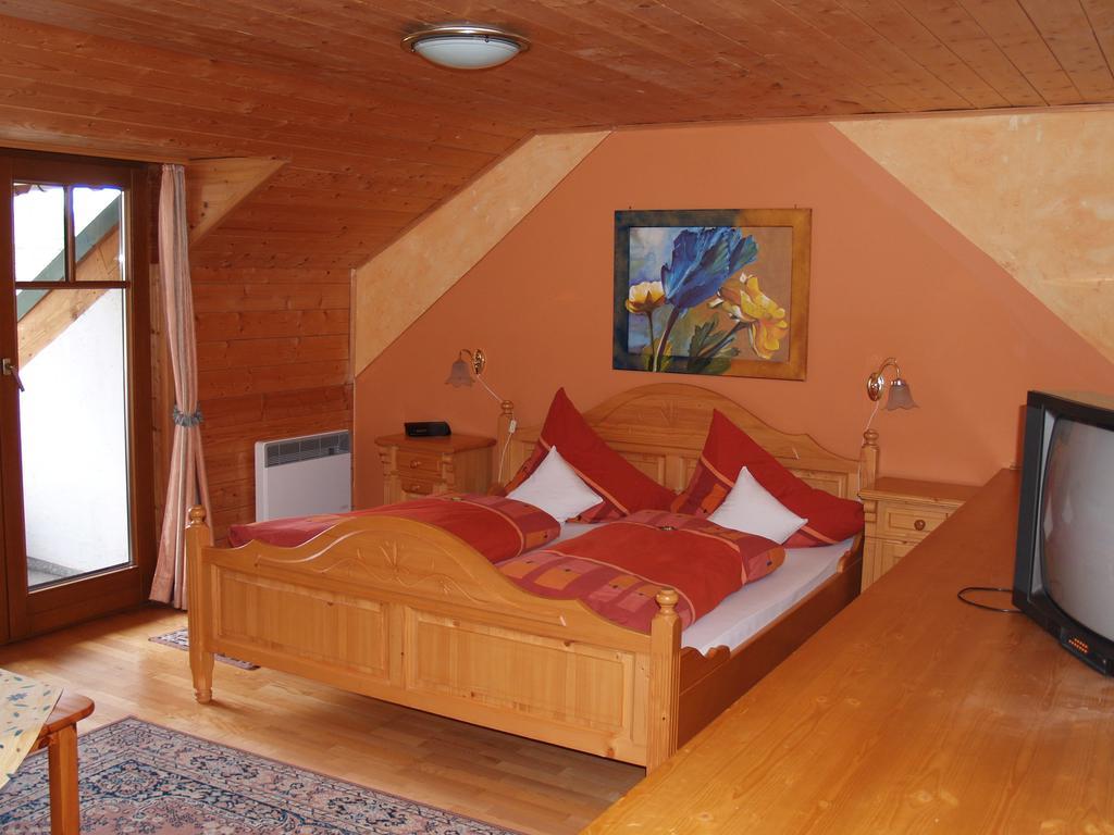Landhotel Mariensaeule Wernstein am Inn Extérieur photo